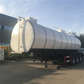 3-axlad bitumentank semitrailer